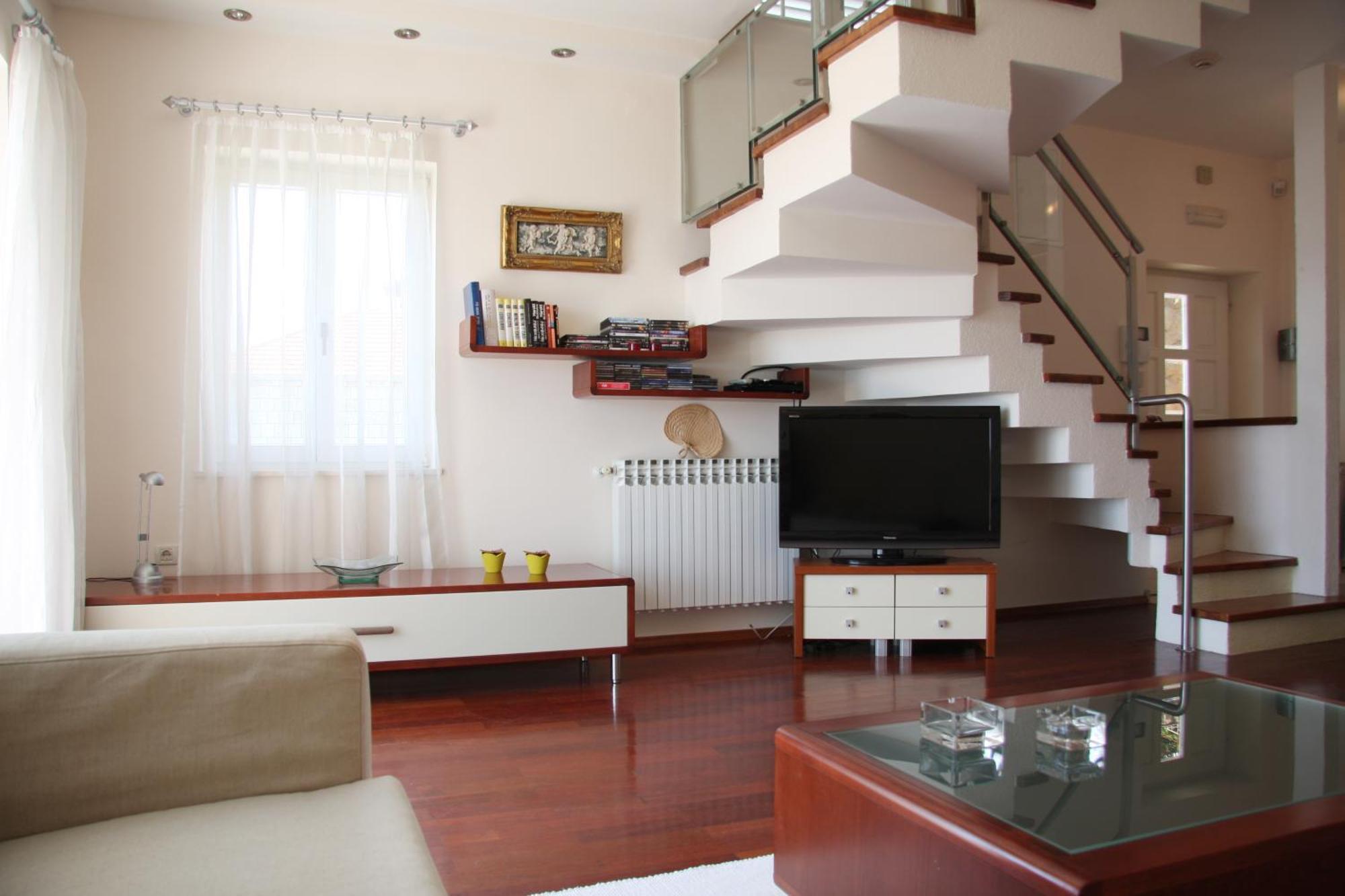 Mia Apartment